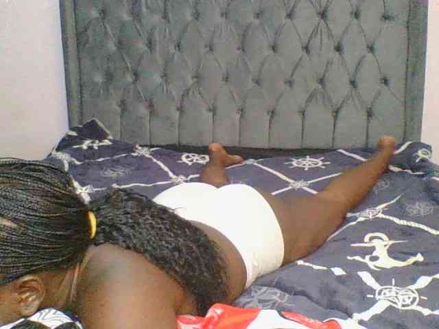 Silentqueen93 webcam