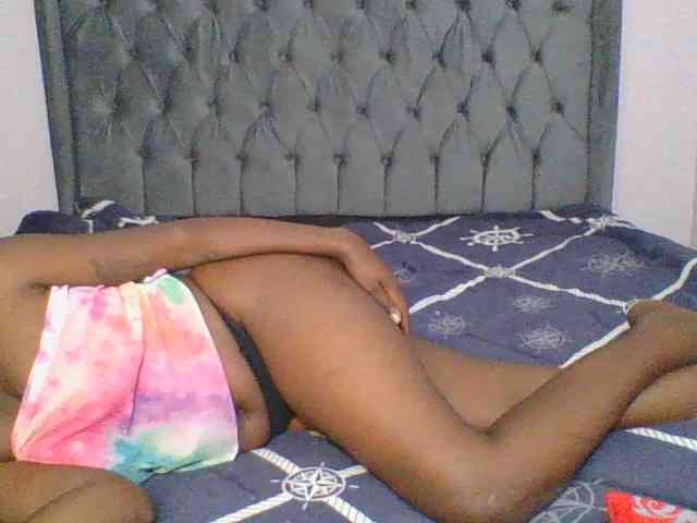 Silentqueen93 webcam