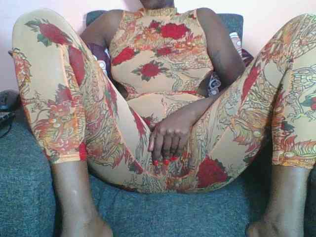 Silentqueen93 webcam