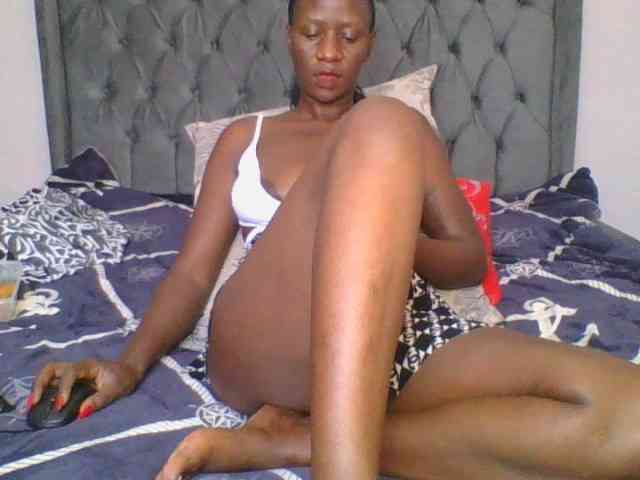 Silentqueen93 webcam