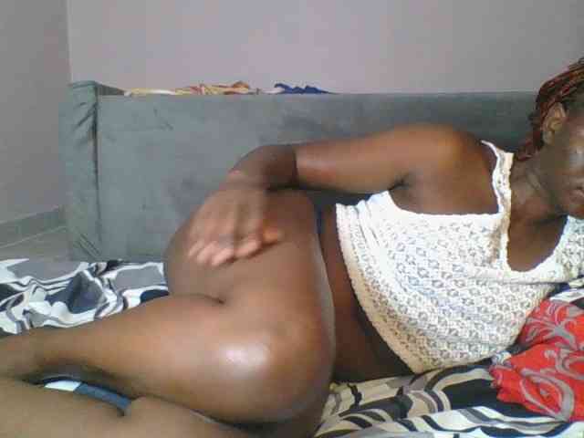 Silentqueen93 webcam