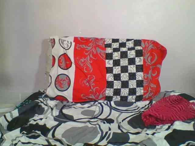 Silentqueen93 webcam