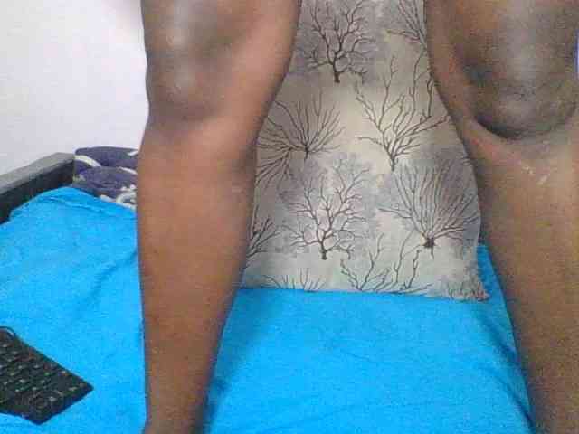 Silentqueen93 webcam