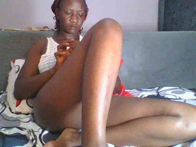 Silentqueen93 webcam