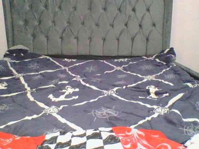 Silentqueen93 webcam