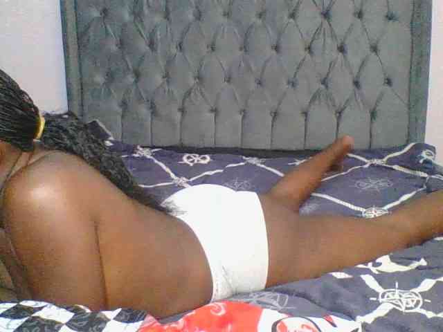 Silentqueen93 webcam