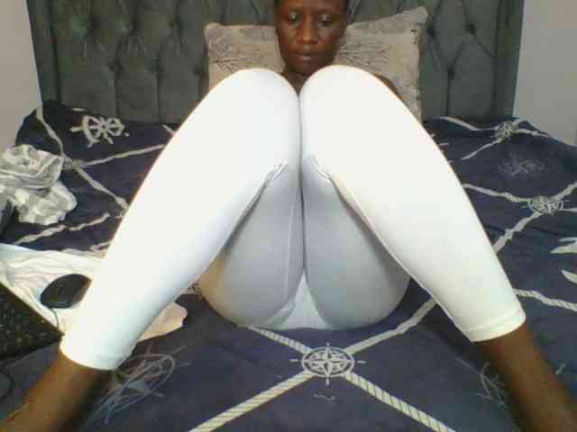 Silentqueen93 webcam