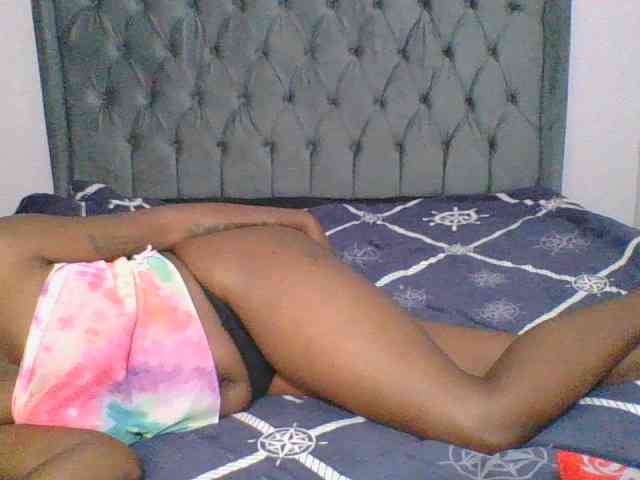 Silentqueen93 webcam