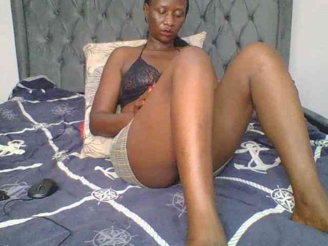 Silentqueen93 webcam
