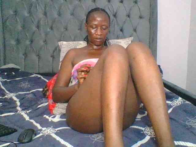 Silentqueen93 webcam