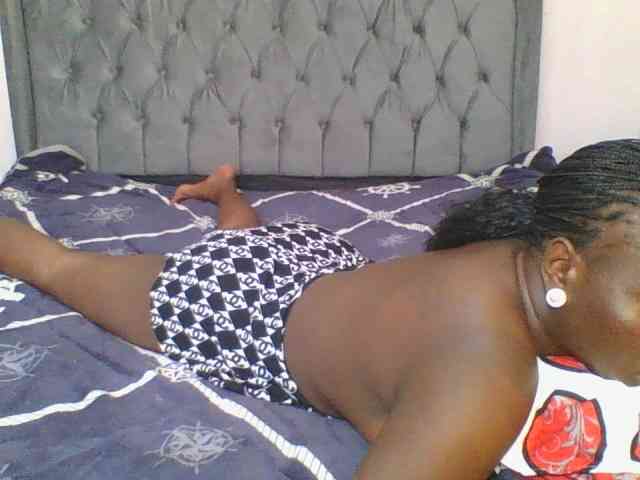 Silentqueen93 webcam