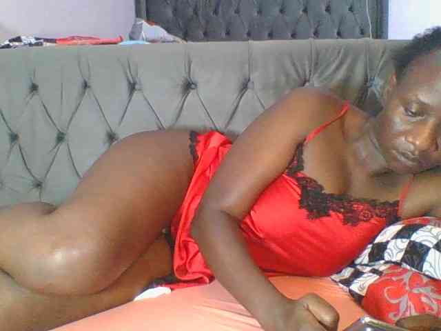 Silentqueen93 webcam