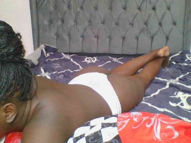 Silentqueen93 webcam