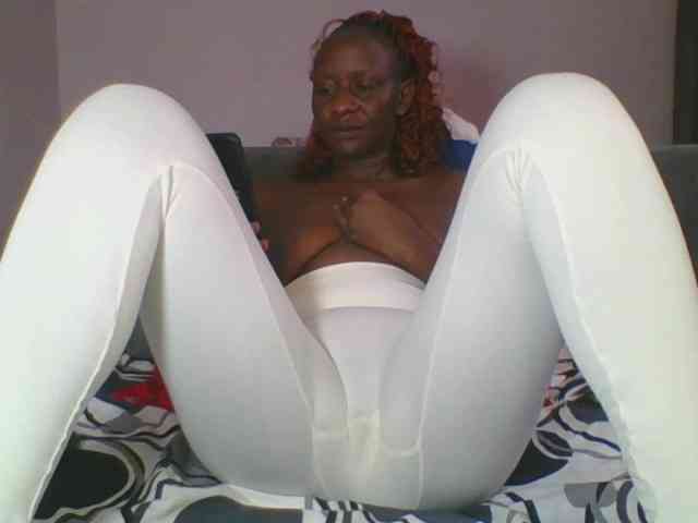 Silentqueen93 webcam