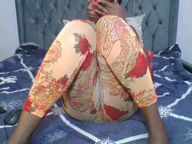 Silentqueen93 webcam
