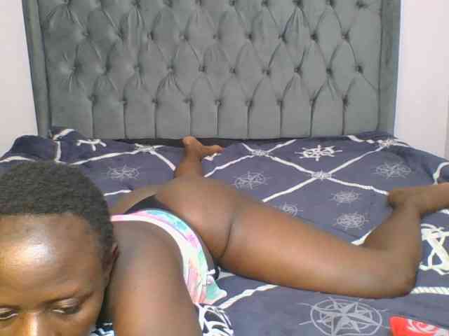 Silentqueen93 webcam