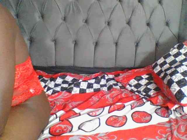 Silentqueen93 webcam