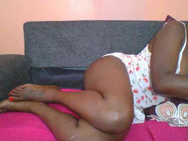 Silentqueen93 webcam