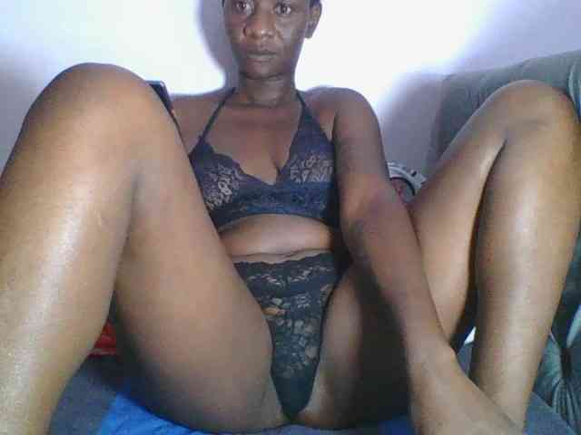 Silentqueen93 webcam