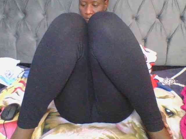 Silentqueen93 webcam