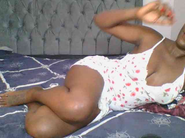 Silentqueen93 webcam
