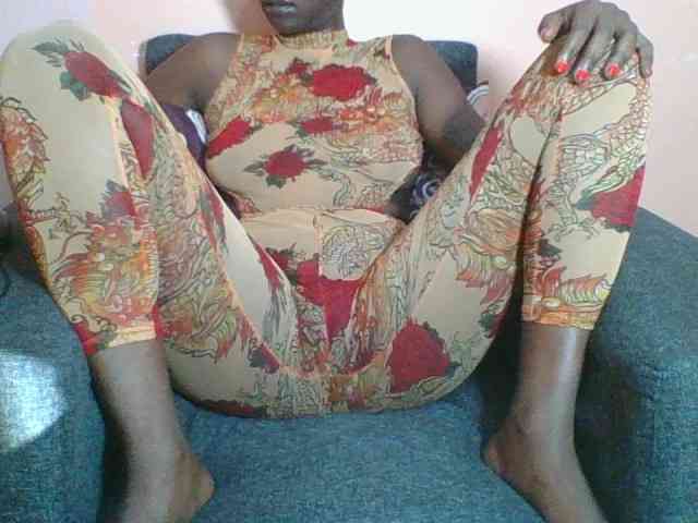 Silentqueen93 webcam