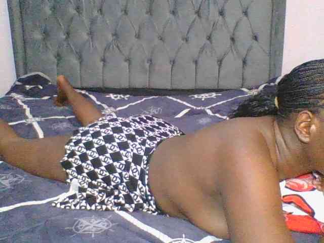 Silentqueen93 webcam