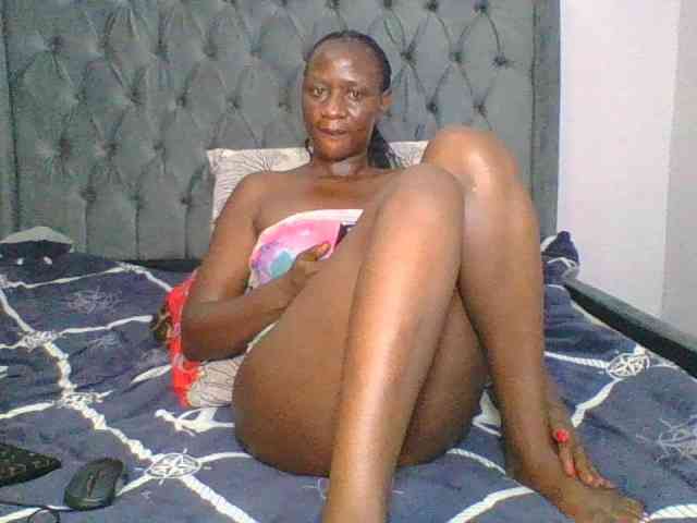Silentqueen93 webcam