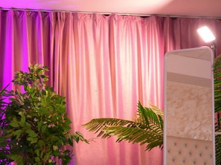 LalaRoze Porn Show