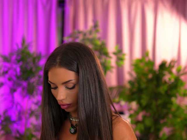 LalaRoze