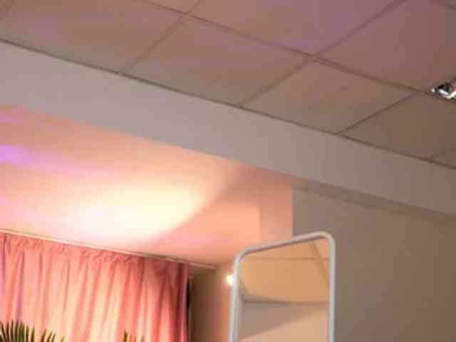 LalaRoze webcam