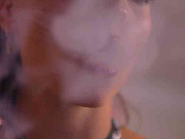 LalaRoze webcam