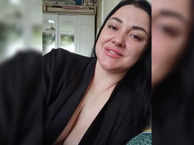 Sex chat gratuit in direct cu Olive-Lala pe BongaCams