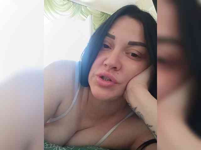 Olive-Lala webcam