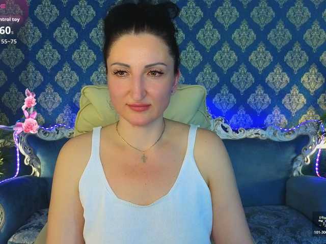 MissRossi live cam on BongaCams