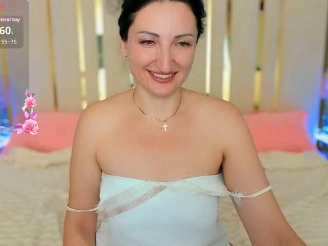MissRossi live cam on BongaCams