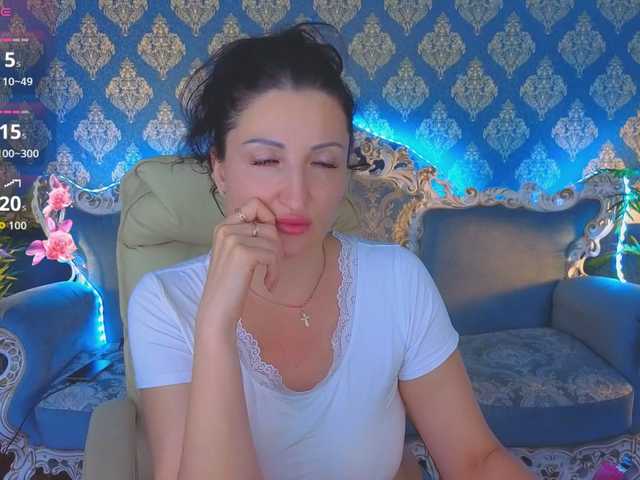 MissRossi live cam preview
