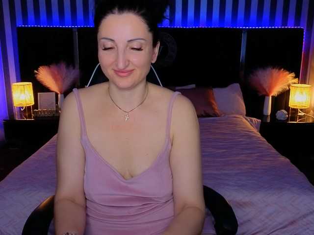MissRossi live cam on BongaCams