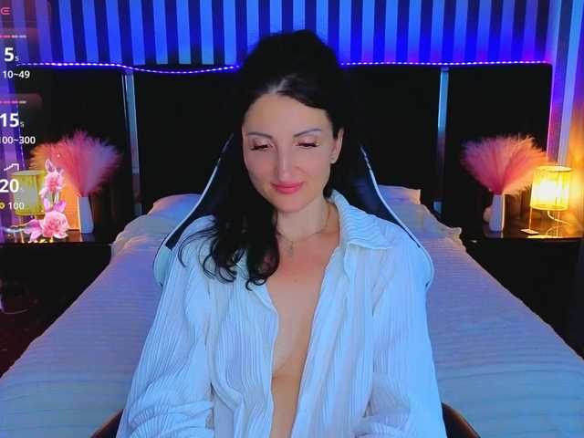 MissRossi live webcam show