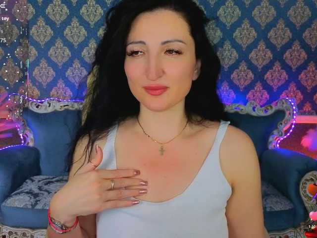 MissRossi's BongaCams show and profile