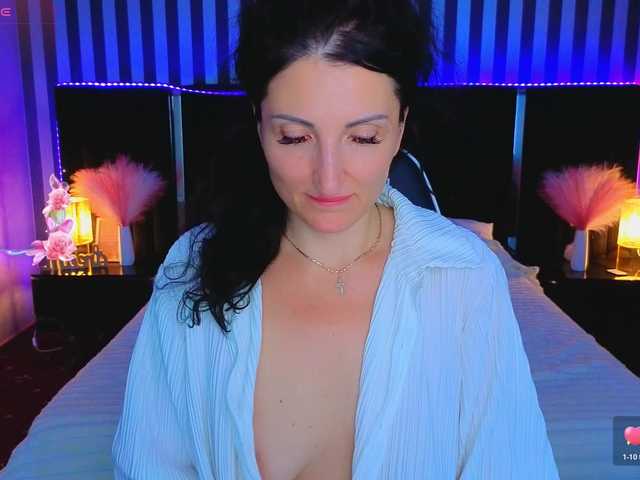 MissRossi live webcam show