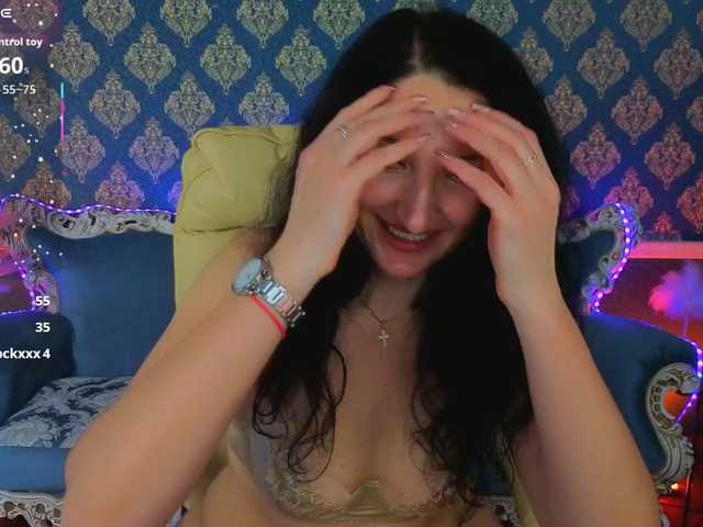 MissRossi's BongaCams show and profile