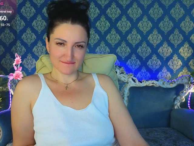MissRossi live cam on BongaCams