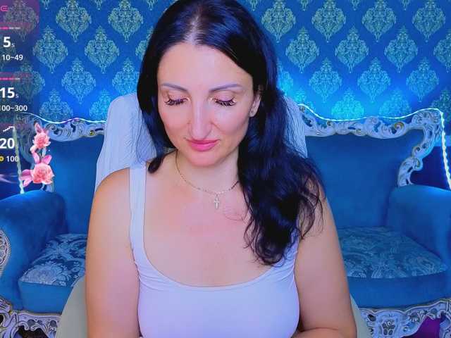 MissRossi live webcam show