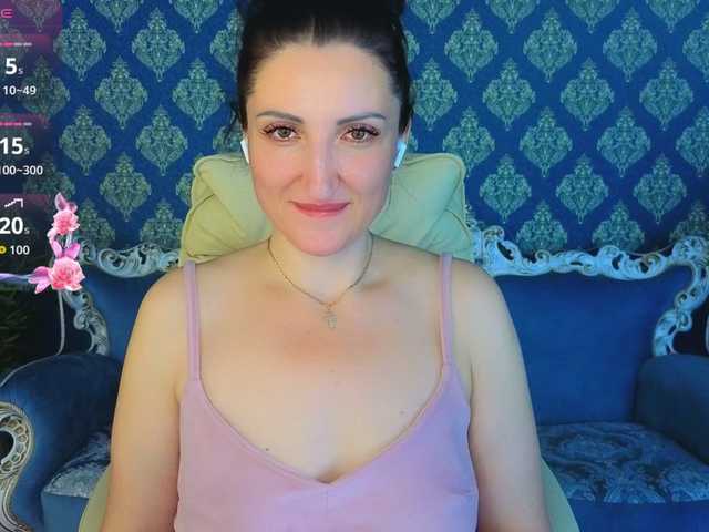 MissRossi live cam preview