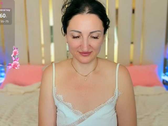 MissRossi live cam on BongaCams