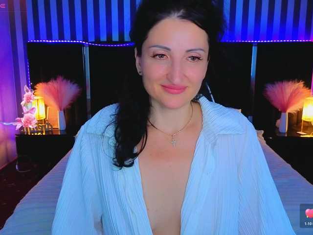 MissRossi live webcam show