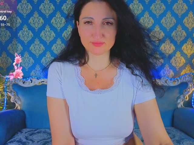 MissRossi live cam preview