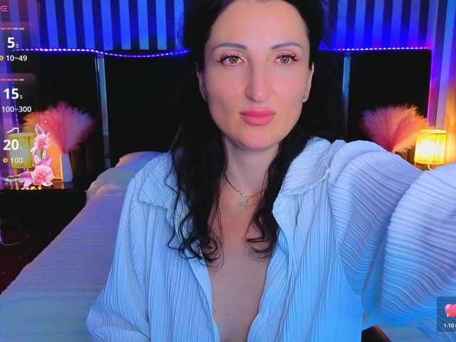 MissRossi live webcam show