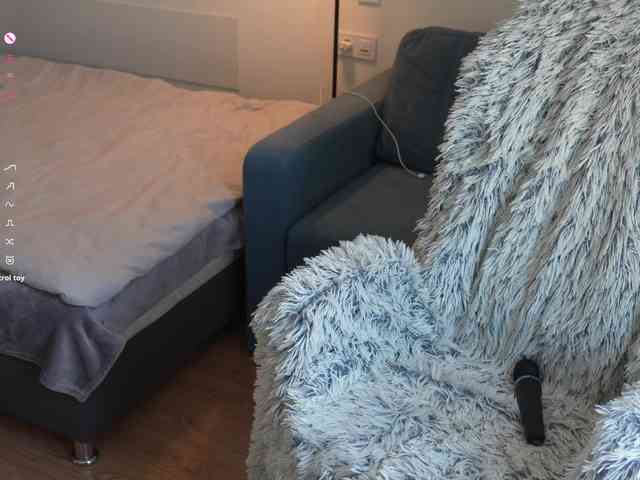 KristinaMedow webcam